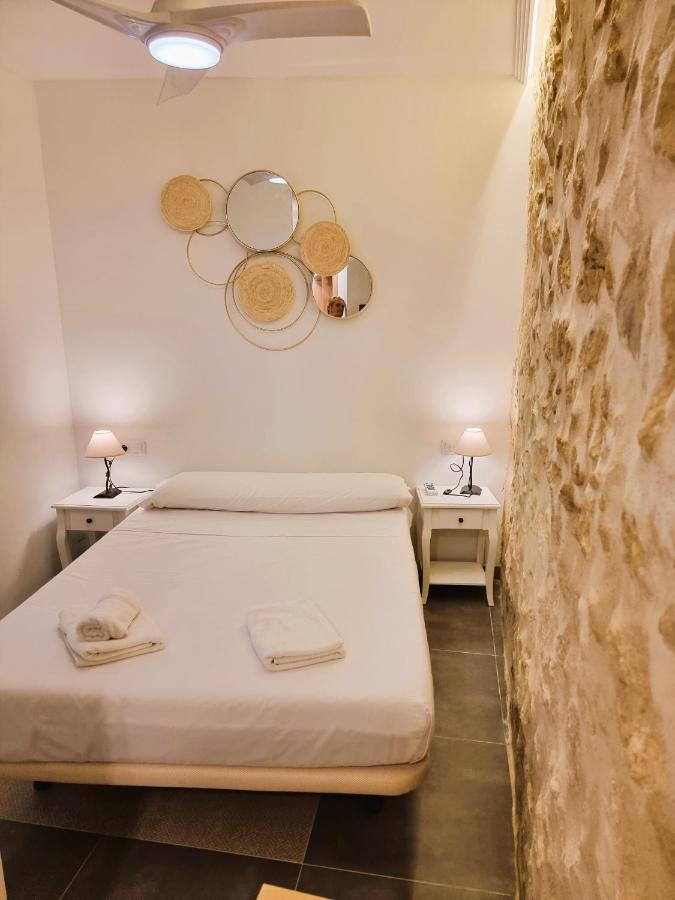 Claudia Tourist Apartment Alicante Zewnętrze zdjęcie