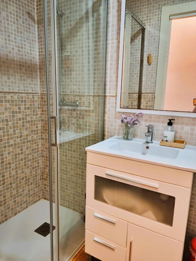 Claudia Tourist Apartment Alicante Zewnętrze zdjęcie