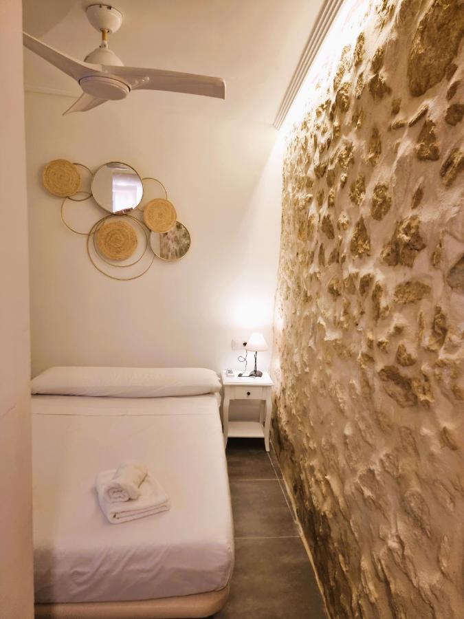 Claudia Tourist Apartment Alicante Zewnętrze zdjęcie